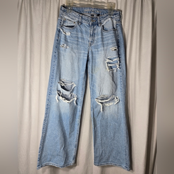 American Eagle Low Rise Baggy Wide Leg Jeans Distressed Sz 2 - Picture 2 of 13